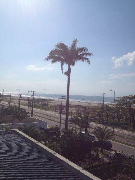 Pousada Casa Da Praia Гуаратуба Екстер'єр фото